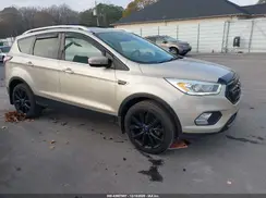 1FMCU9J95HUE99221 2017 FORD ESCAPE