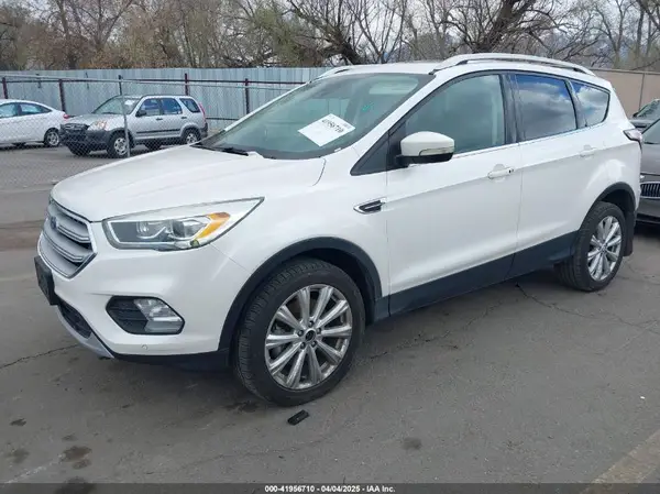 1FMCU9J95JUA55830 2018 FORD ESCAPE - Image 2