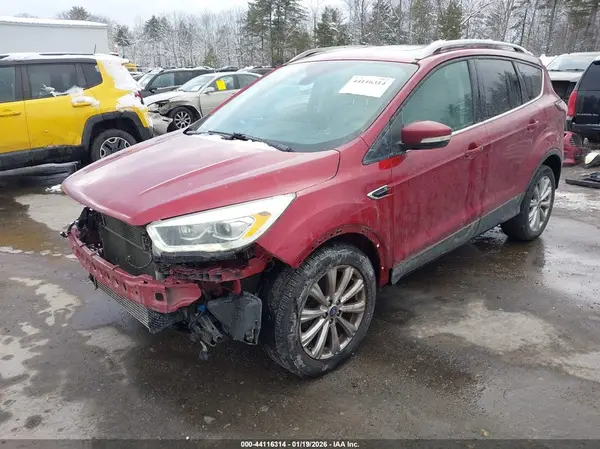 1FMCU9J95JUA68318 2018 FORD ESCAPE - Image 2
