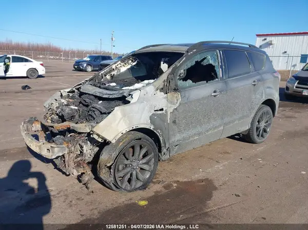 1FMCU9J95JUC21389 2018 FORD ESCAPE - Image 2