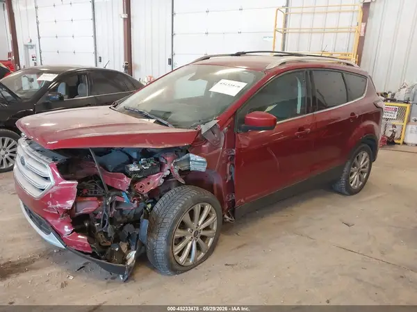 1FMCU9J95JUC33803 2018 FORD ESCAPE - Image 2