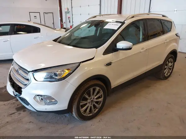 1FMCU9J95JUC69006 2018 FORD ESCAPE - Image 2
