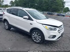 1FMCU9J95JUD12078 2018 FORD ESCAPE