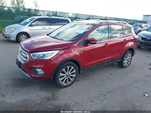 1FMCU9J95JUD16776 2018 FORD ESCAPE - Image 2
