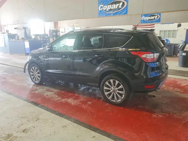 1FMCU9J95JUD55996 2018 FORD ESCAPE - Image 2