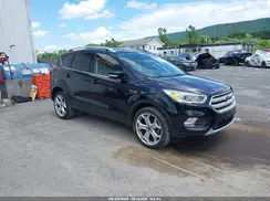 1FMCU9J95KUA09190 2019 FORD ESCAPE