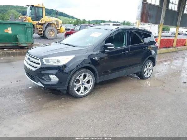 1FMCU9J95KUA09190 2019 FORD ESCAPE - Image 2