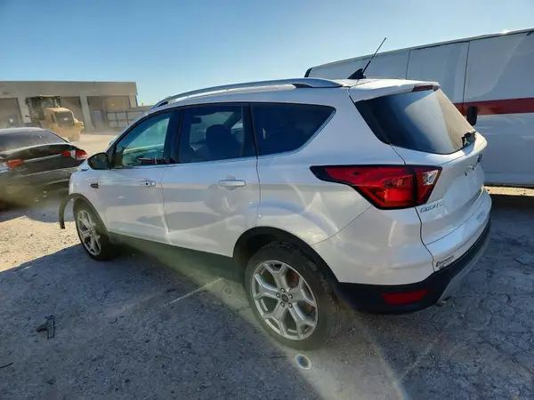1FMCU9J95KUA50676 2019 FORD ESCAPE - Image 2