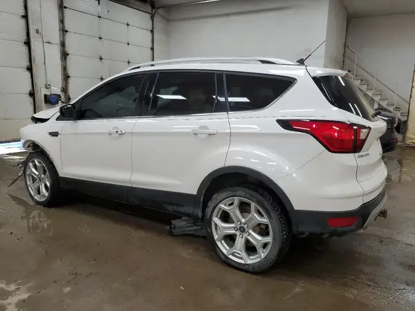 1FMCU9J95KUA78445 2019 FORD ESCAPE - Image 2