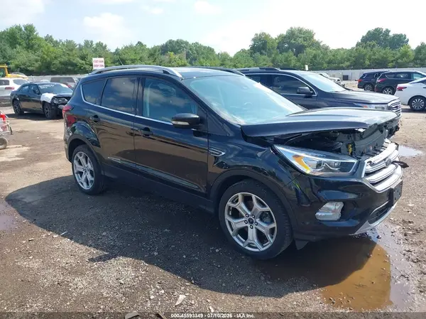 1FMCU9J95KUB44525 2019 FORD ESCAPE - Image 1