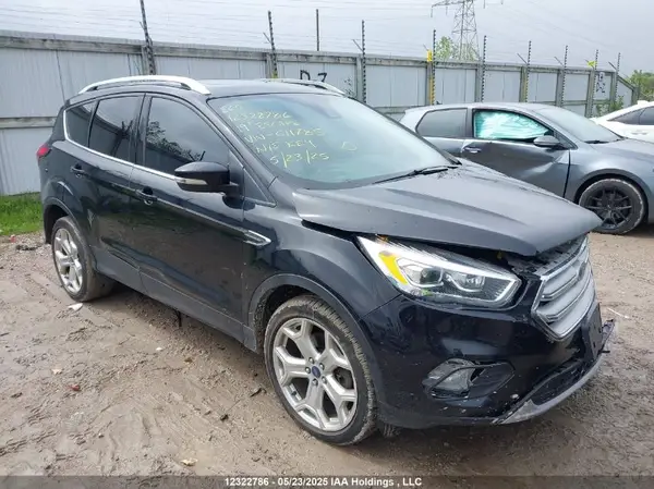 1FMCU9J95KUC11785 2019 FORD ESCAPE - Image 1