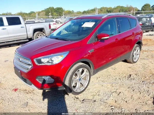 1FMCU9J95KUC28201 2019 FORD ESCAPE - Image 2