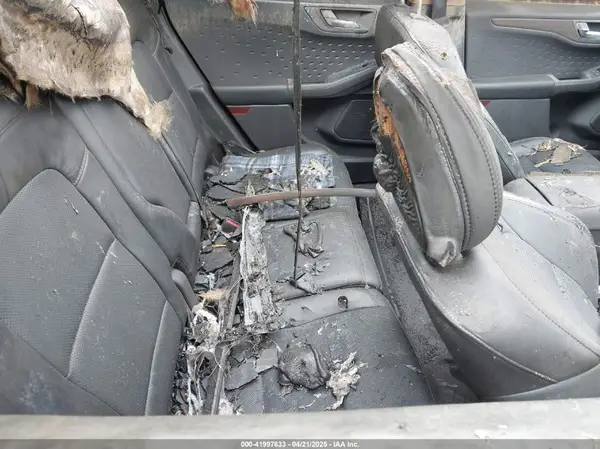 1FMCU9J95LUB42775 2020 FORD ESCAPE - Image 8