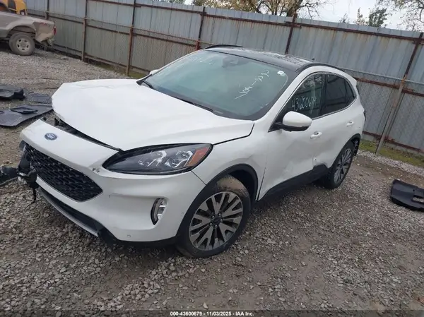 1FMCU9J95LUC22187 2020 FORD ESCAPE - Image 2