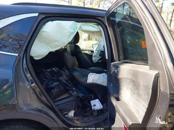 1FMCU9J95NUA09758 2022 FORD ESCAPE - Image 8