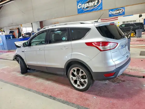 1FMCU9J96GUB78982 2016 FORD ESCAPE - Image 2