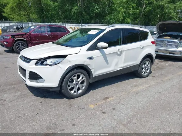 1FMCU9J96GUC57682 2016 FORD ESCAPE - Image 2