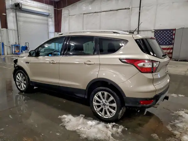 1FMCU9J96HUA50629 2017 FORD ESCAPE - Image 2