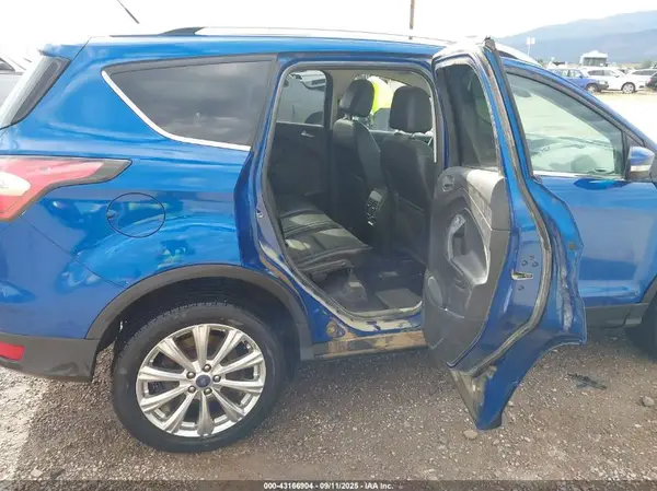 1FMCU9J96HUA62179 2017 FORD ESCAPE - Image 8