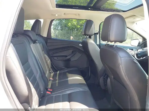 1FMCU9J96HUA67902 2017 FORD ESCAPE - Image 8