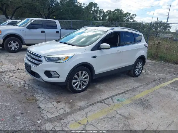 1FMCU9J96HUA73764 2017 FORD ESCAPE - Image 2