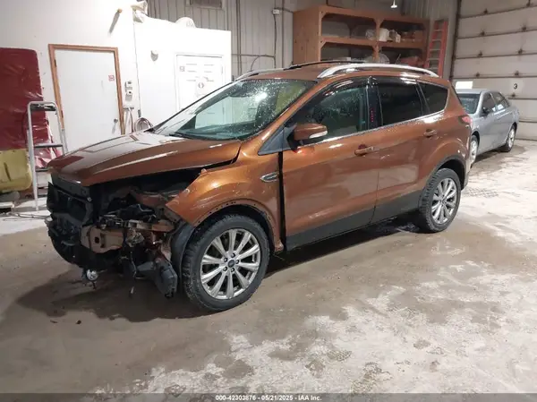 1FMCU9J96HUA74171 2017 FORD ESCAPE - Image 2
