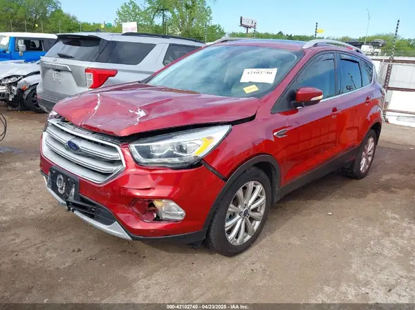 1FMCU9J96HUB02163 2017 FORD ESCAPE - Image 2