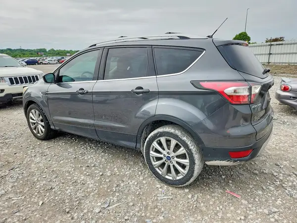 1FMCU9J96HUB08030 2017 FORD ESCAPE - Image 2