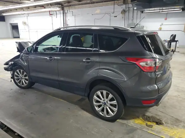1FMCU9J96HUB13146 2017 FORD ESCAPE - Image 2