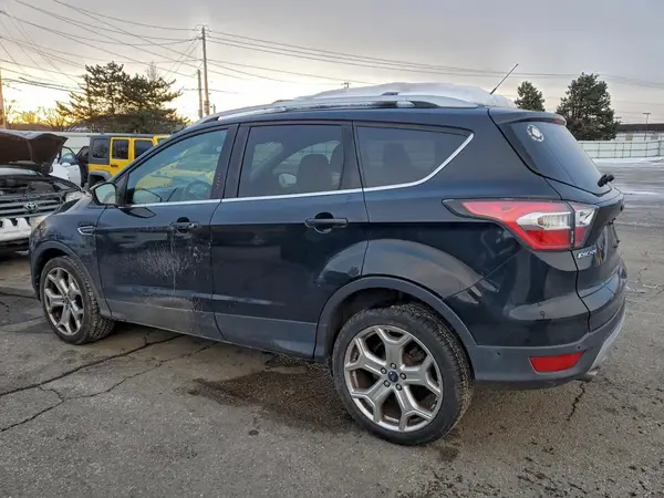 1FMCU9J96HUB14006 2017 FORD ESCAPE - Image 2