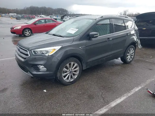 1FMCU9J96HUB39939 2017 FORD ESCAPE - Image 2