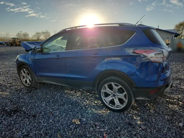 1FMCU9J96HUB97758 2017 FORD ESCAPE - Image 2