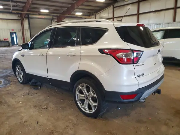 1FMCU9J96HUB99882 2017 FORD ESCAPE - Image 2