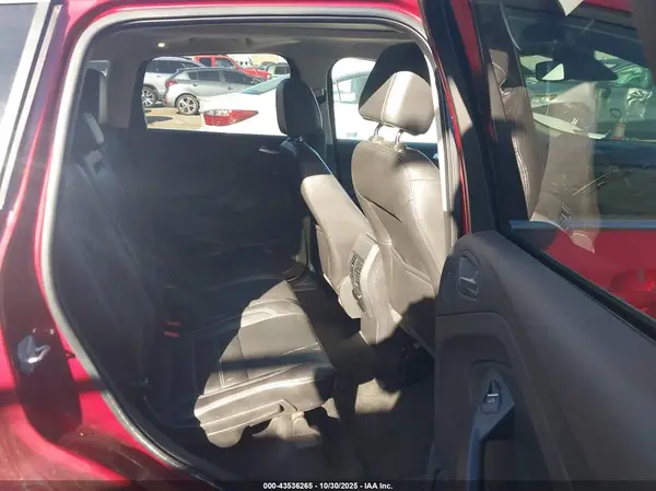 1FMCU9J96HUC01288 2017 FORD ESCAPE - Image 8