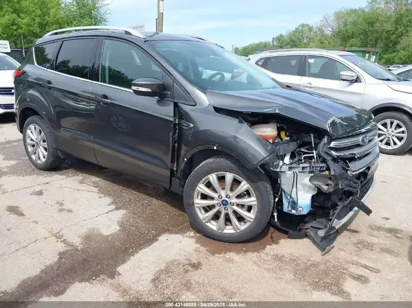 1FMCU9J96HUC25137 2017 FORD ESCAPE - Image 1