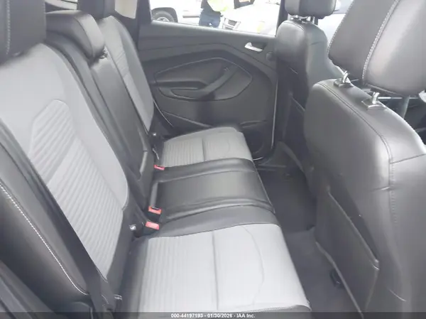 1FMCU9J96HUC49888 2017 FORD ESCAPE - Image 8