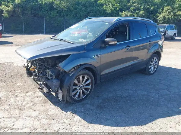 1FMCU9J96HUC99173 2017 FORD ESCAPE - Image 2