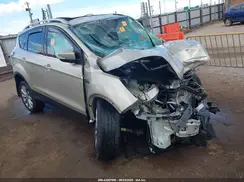 1FMCU9J96HUD18207 2017 FORD ESCAPE