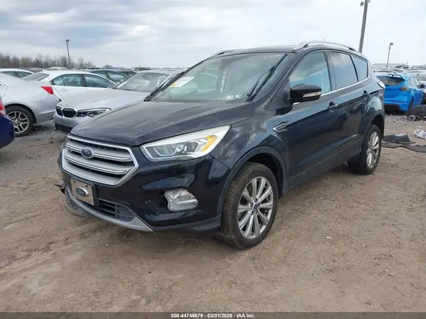 1FMCU9J96HUD32799 2017 FORD ESCAPE - Image 2
