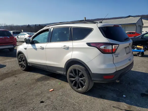 1FMCU9J96HUD33337 2017 FORD ESCAPE - Image 2