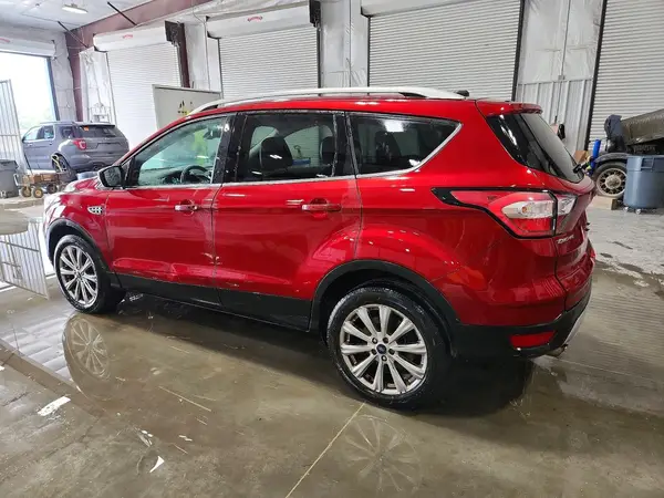 1FMCU9J96HUD56536 2017 FORD ESCAPE - Image 2