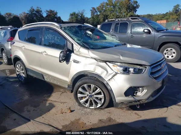 1FMCU9J96HUD86605 2017 FORD ESCAPE - Image 1