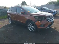 1FMCU9J96HUE04925 2017 FORD ESCAPE