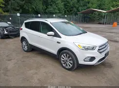 1FMCU9J96HUE10241 2017 FORD ESCAPE