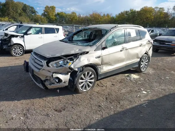 1FMCU9J96HUE17903 2017 FORD ESCAPE - Image 2