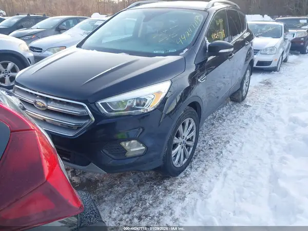 1FMCU9J96HUE18226 2017 FORD ESCAPE - Image 2