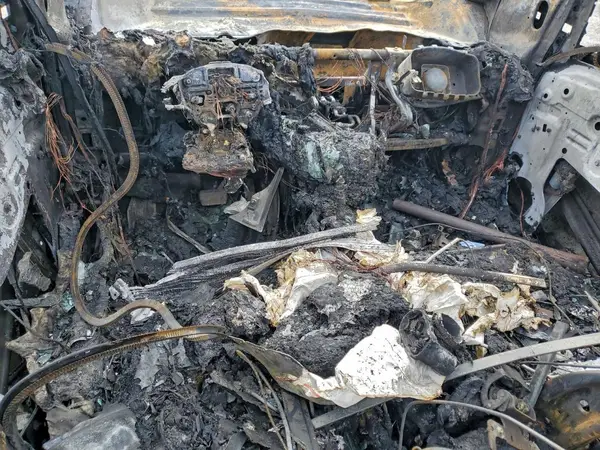 1FMCU9J96HUE22003 2017 FORD ESCAPE - Image 8