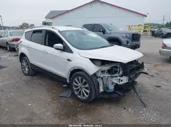 1FMCU9J96HUF09433 2017 FORD ESCAPE