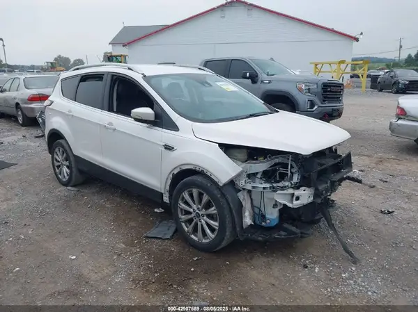 1FMCU9J96HUF09433 2017 FORD ESCAPE - Image 1