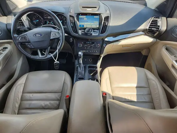 1FMCU9J96HUF09822 2017 FORD ESCAPE - Image 8